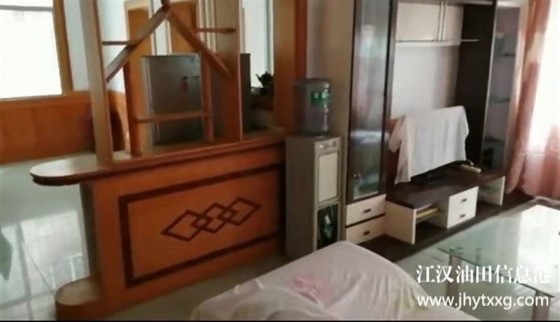 廣華中學(xué)對(duì)面2樓陪讀拎包入?。ňb120平方）